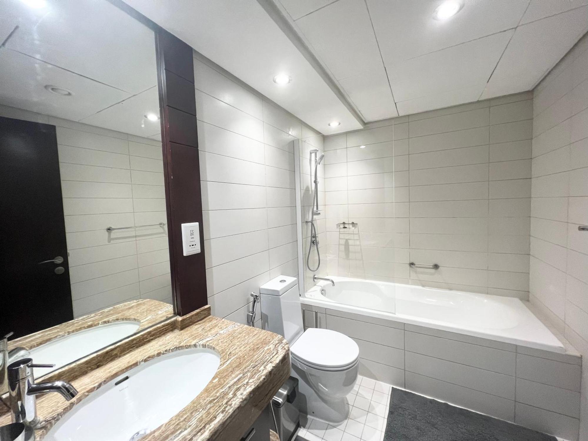 Area Lux Apartment
